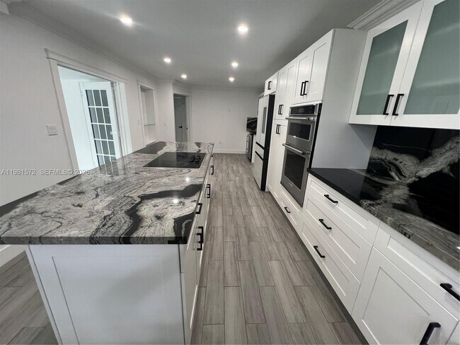 Building Photo - 140 Pocatella St