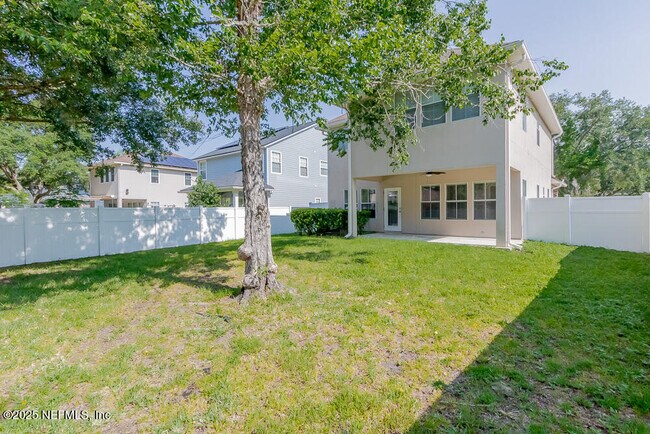 Building Photo - 6332 Endelstow Ln