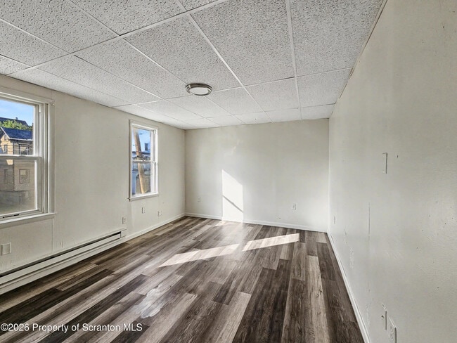 Building Photo - 602 Prospect Ave