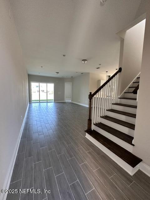 Building Photo - 643 Rum Runner Wy