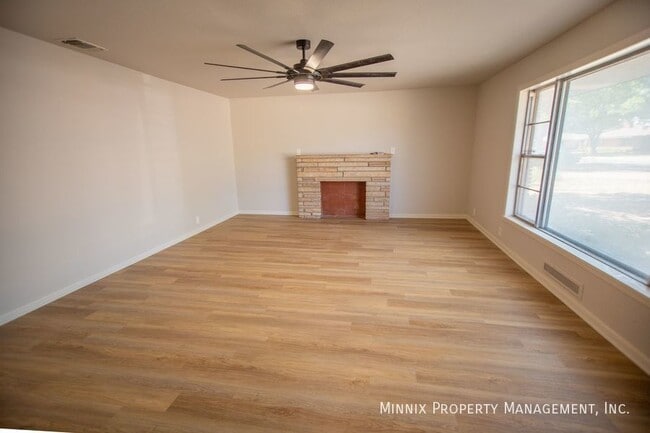Building Photo - 3407 43rd St