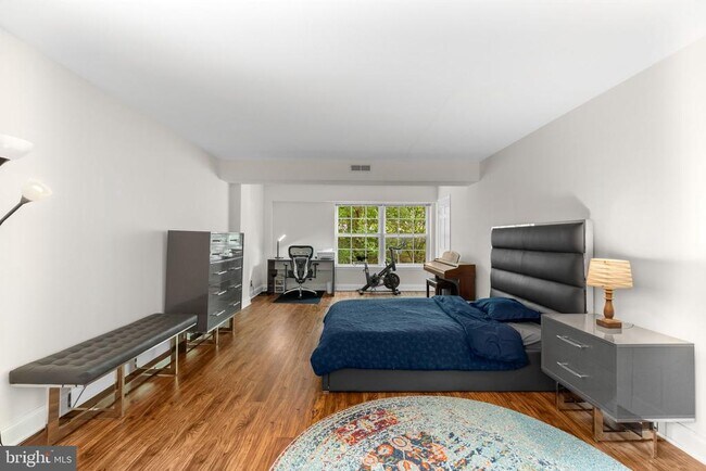 Building Photo - 7721 Tremayne Pl