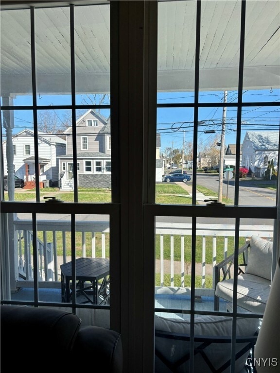 Building Photo - 204 E Bloomfield St