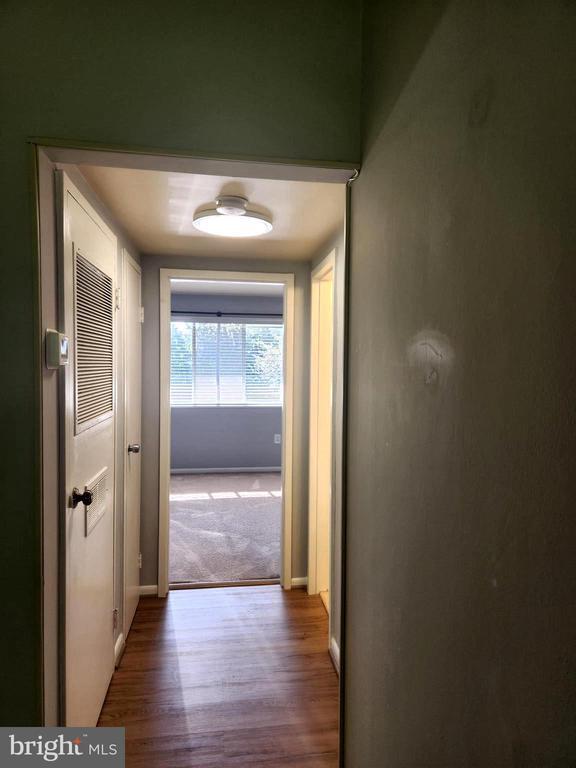 Building Photo - 10320 ROCKVILLE PIK