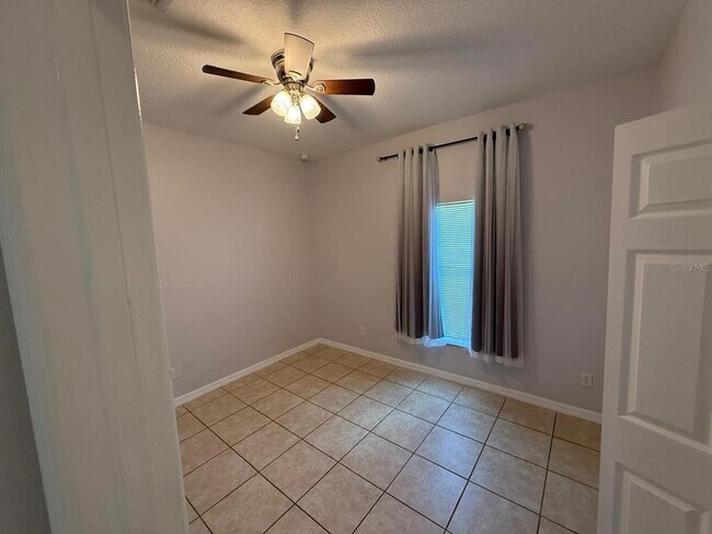 Building Photo - 816 Abbeville Ct