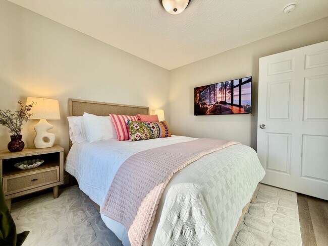 Building Photo - 224 Taylor Dr