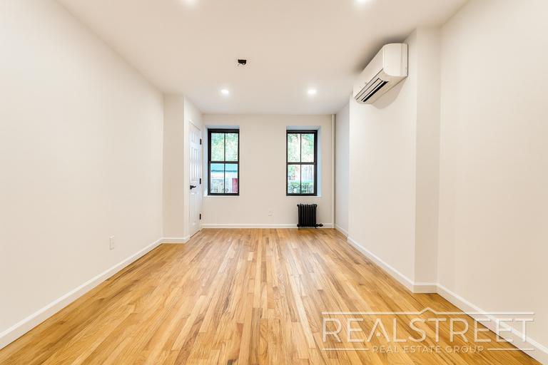 Building Photo - Brand New 2 Bed with Private Yard Bed Stuy...