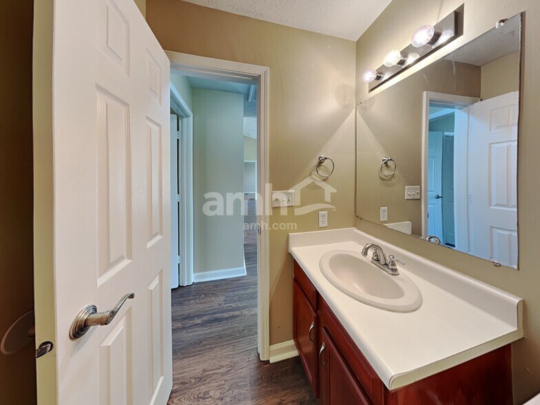 Building Photo - 4383 Arlington Cir