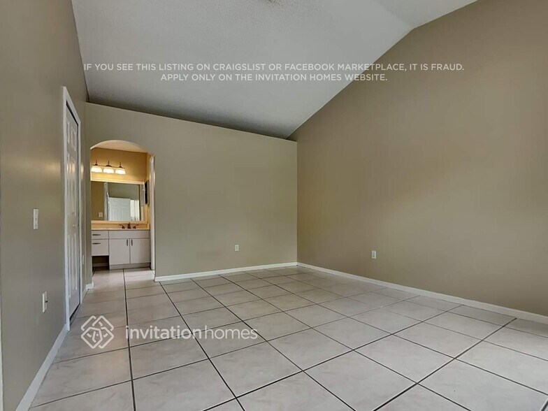 Building Photo - 16122 SW 79th Terrace