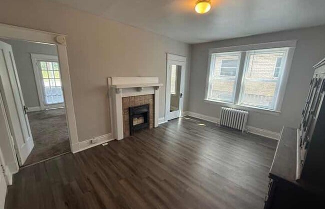 Building Photo - 3027 Clifton Ave