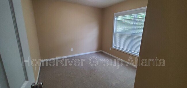 Building Photo - 700 Sweet Spice Way