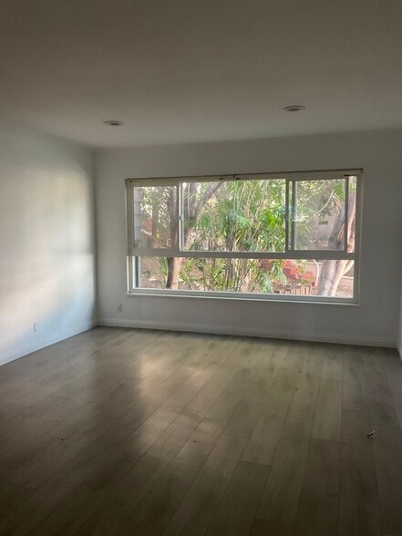 Living room window - 7033 Ramsgate Pl