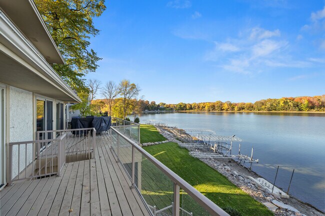 Building Photo - 4646 Lords St NE