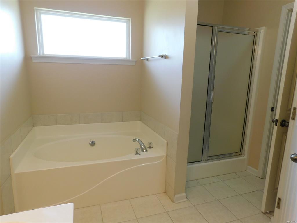 Building Photo - 601 Stirling Ridge