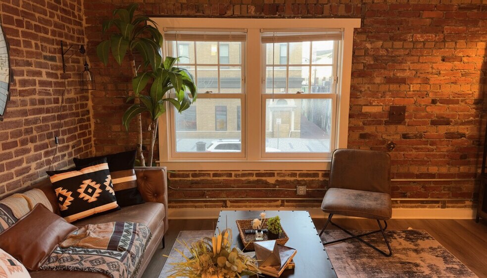 Building Photo - 632 Florida Ave NW