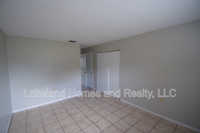 Building Photo - 6032 Norton Rd