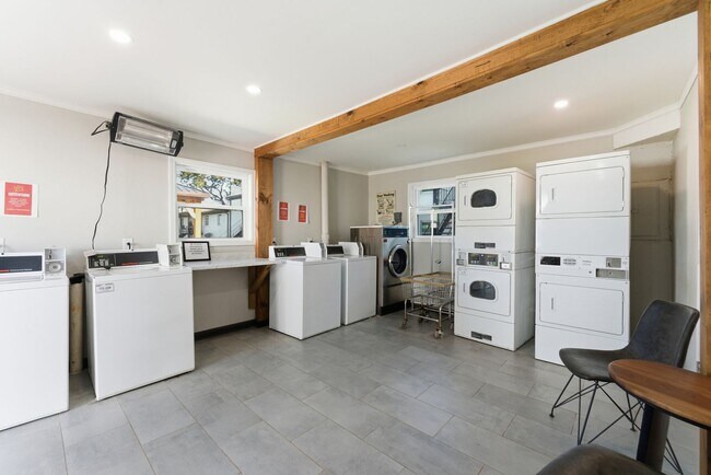 Interior Photo - Bloom at Aerotropolis