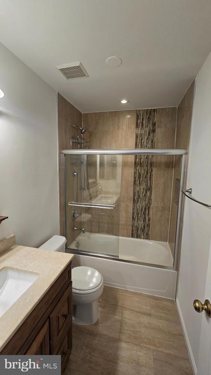 Building Photo - 4105 Hazelwood Ct