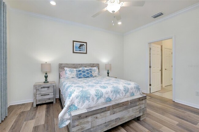 Building Photo - 10063 Crooked Crk Dr