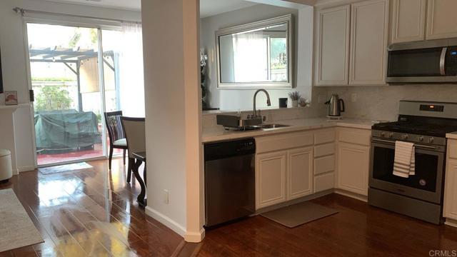 Building Photo - 2338 Lago Ventana