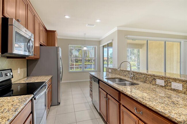 Building Photo - 19365 Rizzuto St