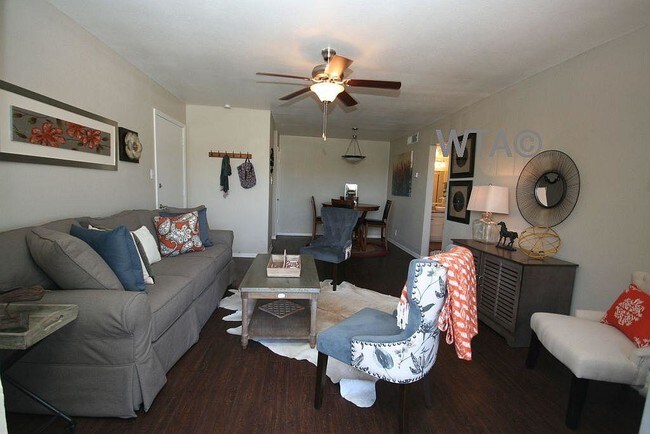 Building Photo - 2 bedroom in Austin TX 78741
