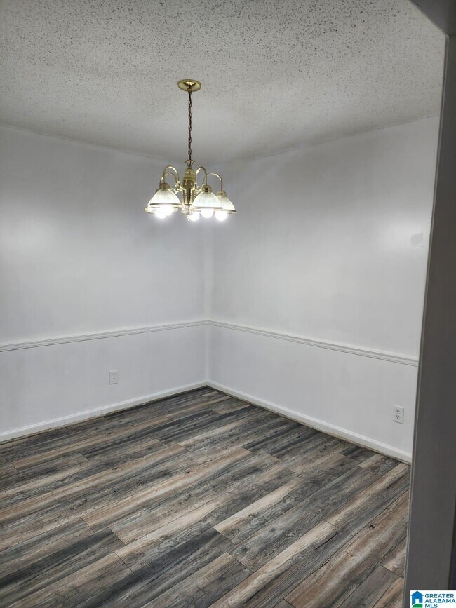 Building Photo - 504 Patton Chapel Way