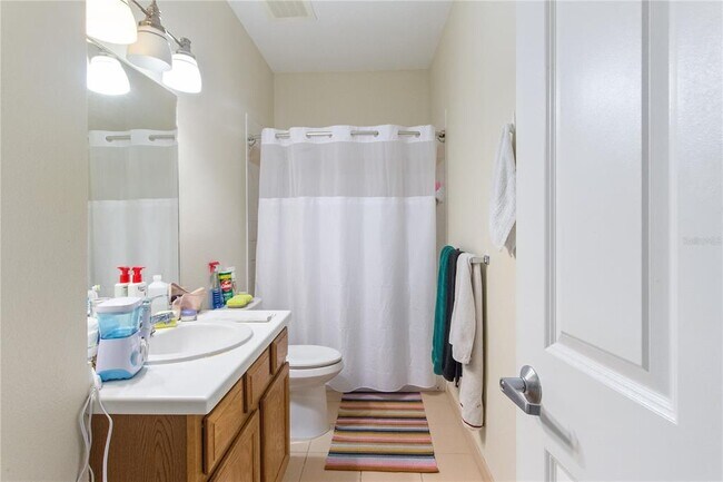 Building Photo - 300 State St E