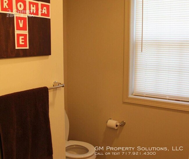 Building Photo - 2 Bedroom Townhome in Elizabethtown!