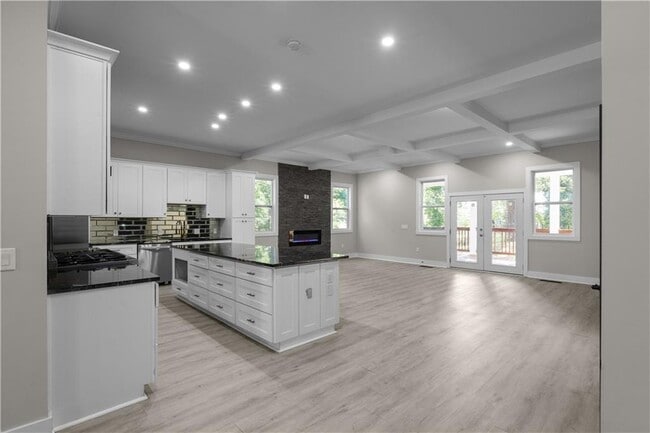 Building Photo - 1331 Diamond Ave SE