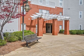 Building Photo - 303 Helen Keller Blvd