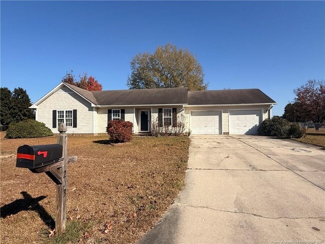 Primary Photo - 203 Cypress Dr