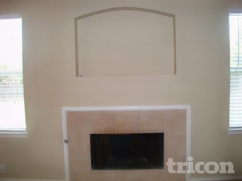 Building Photo - 1817 Citadel Dr