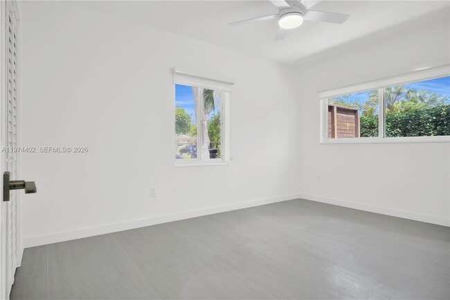 Building Photo - 7030 SW 58th St