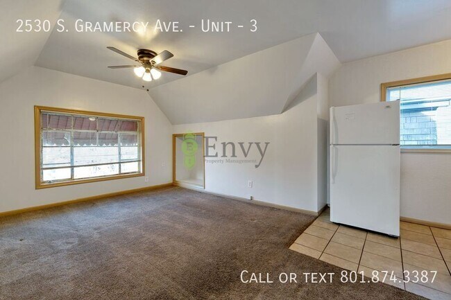 Building Photo - 2530 Gramercy Ave