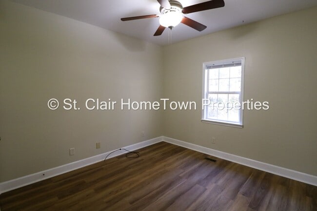 Building Photo - Great Family Home