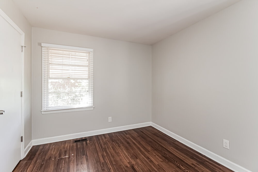 Building Photo - 3800 Seaman Dr