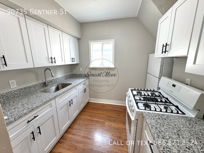 Building Photo - 20735 Gentner St