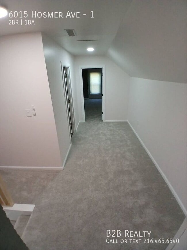 Building Photo - 6015 Hosmer Ave