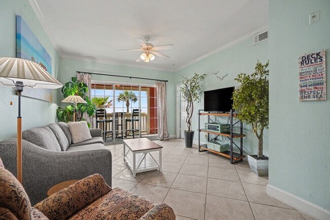 Building Photo - 7000 Seawall Blvd