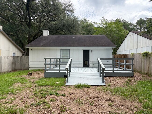 Building Photo - 3158 Huttersfield Cir