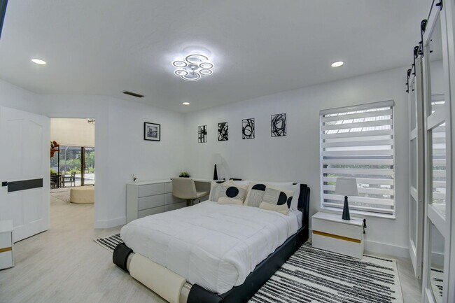 Building Photo - 13302 Doubletree Cir