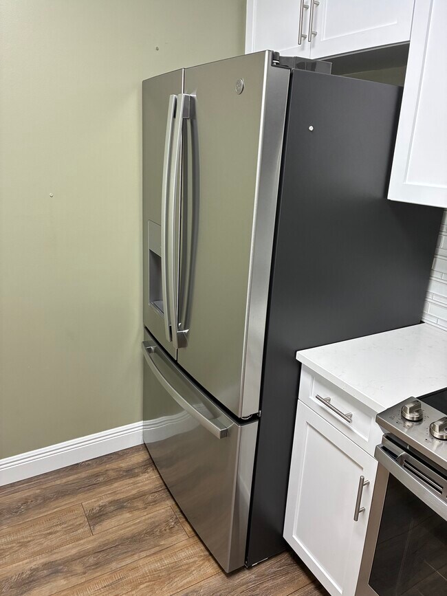 Building Photo - 31 Plantation Dr