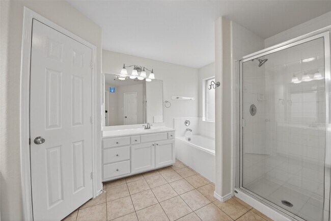 Building Photo - 18810 Appletree Ridge Rd