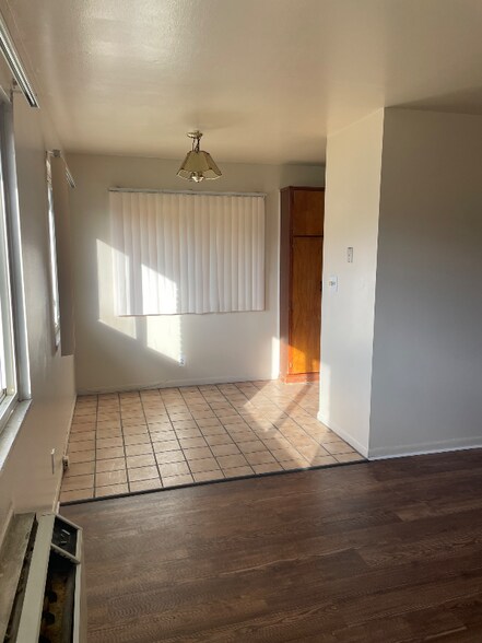 Building Photo - 125 Arcola St