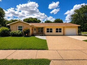 Building Photo - 3-Bedroom House for Rent in Killeen