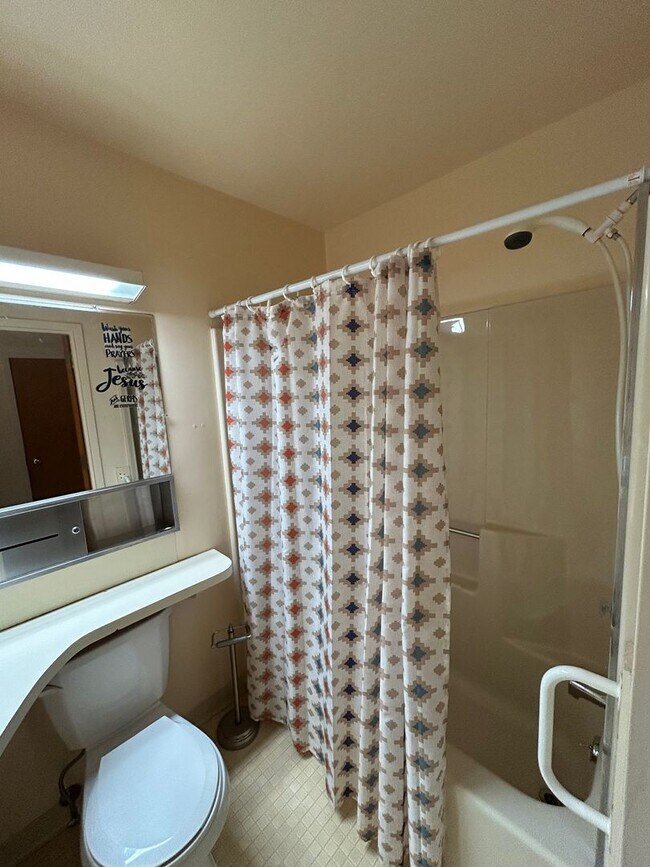 Building Photo - Rockwell Manor