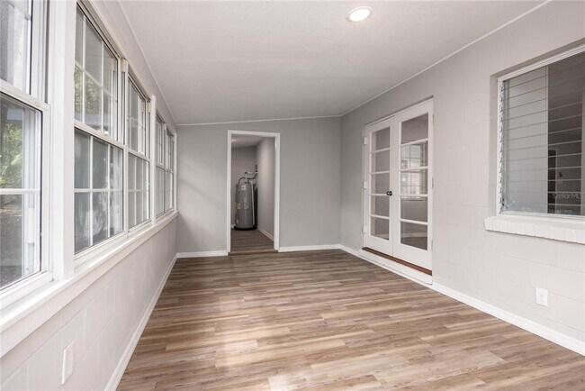 Building Photo - 640 NW 36th Ter
