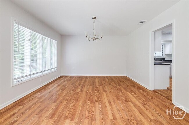 Primary Photo - 14 Hemingway Dr