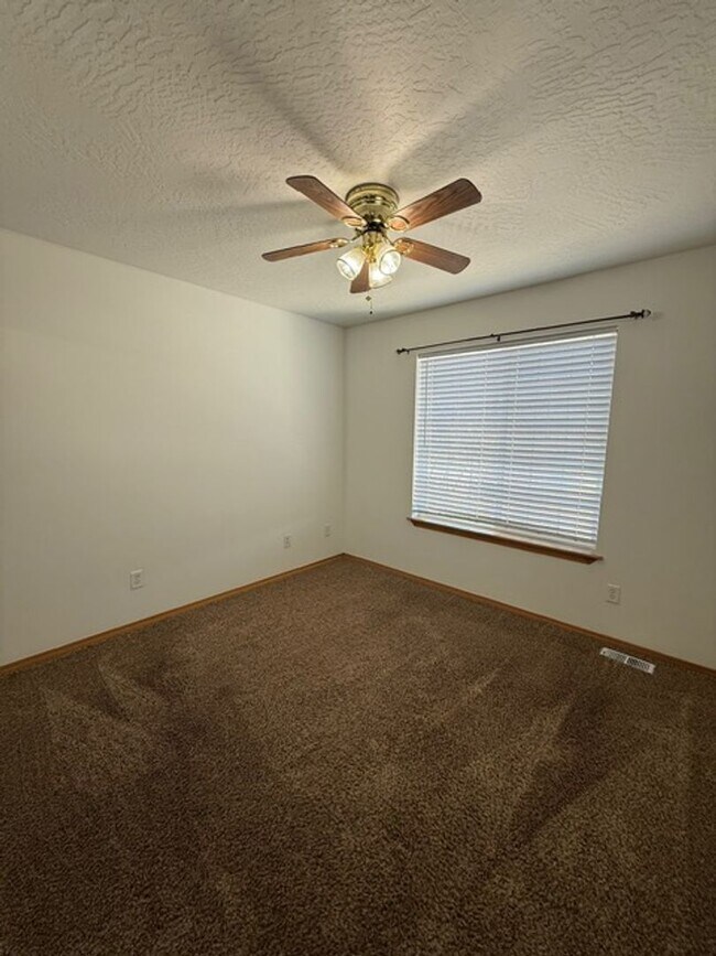 Building Photo - Spacious 4 Bed, 3 Bath Home in Cheney, WA